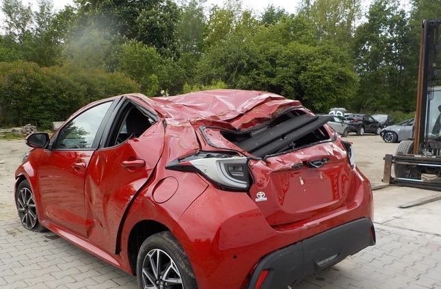 Toyota Yaris cena 14900 przebieg: 8000, rok produkcji 2022 z Wolin małe 211
